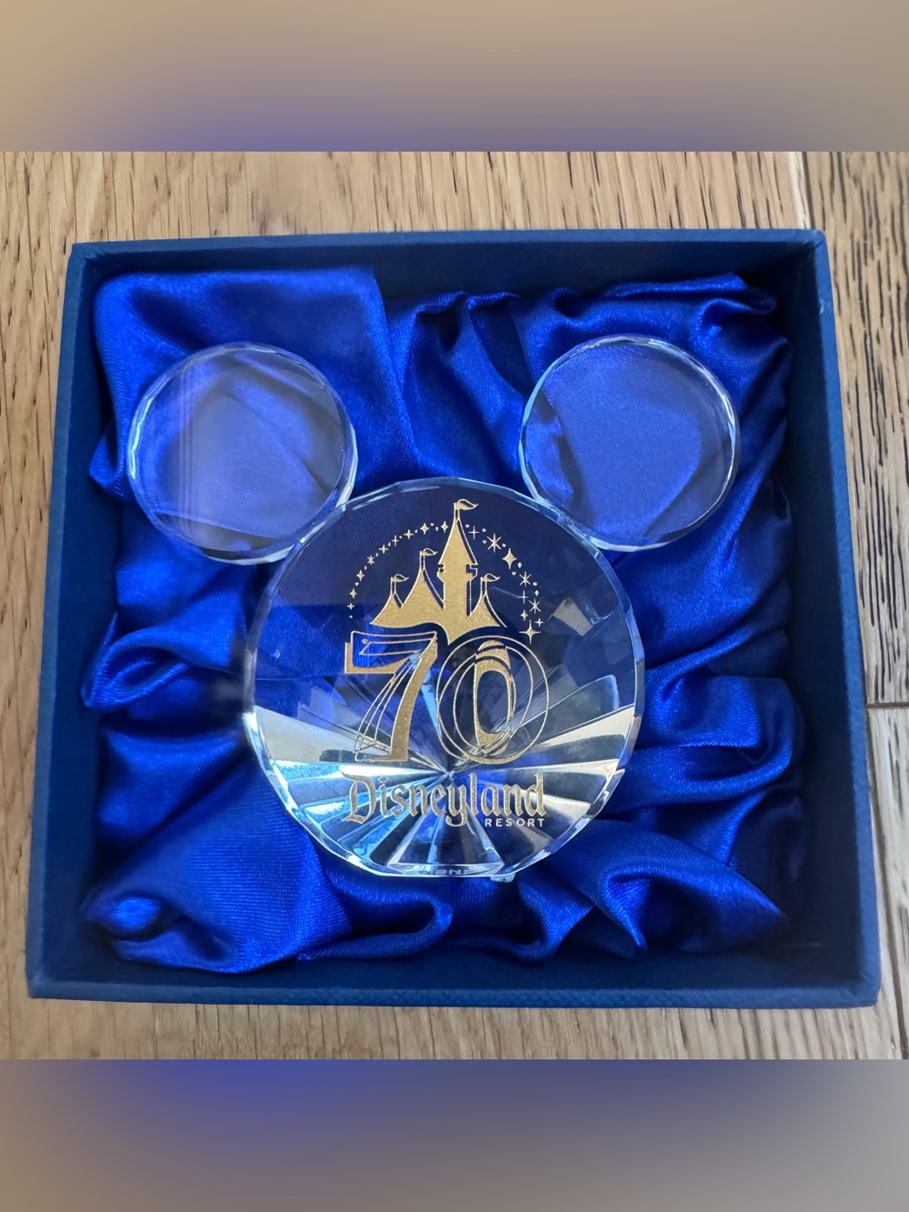 ARRIBAS BROS DISNEY DISNEYLAND RESORT 70TH ANNIVERSARY FACETED MICKEY FIGURE